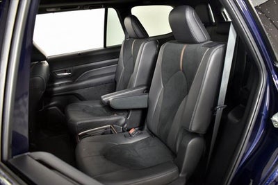 2024 Toyota Grand Highlander Hybrid MAX Platinum