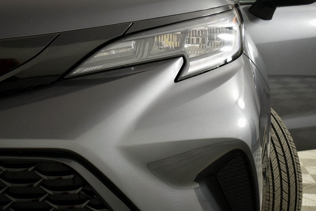 2025 Toyota Sienna XSE 7 Passenger