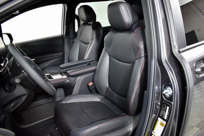 2025 Toyota Sienna XSE 7 Passenger