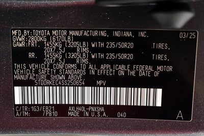 2025 Toyota Sienna XSE 7 Passenger