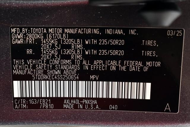 2025 Toyota Sienna XSE 7 Passenger