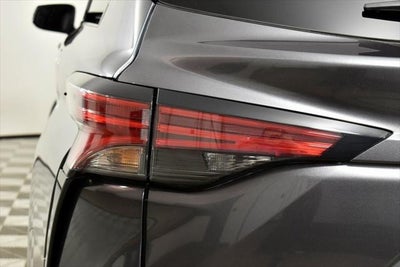 2025 Toyota Sienna XSE 7 Passenger