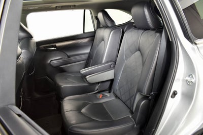 2021 Toyota Highlander Hybrid Platinum