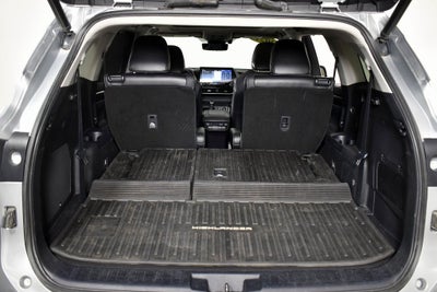 2021 Toyota Highlander Hybrid Platinum