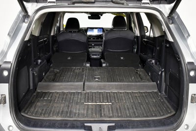 2021 Toyota Highlander Hybrid Platinum