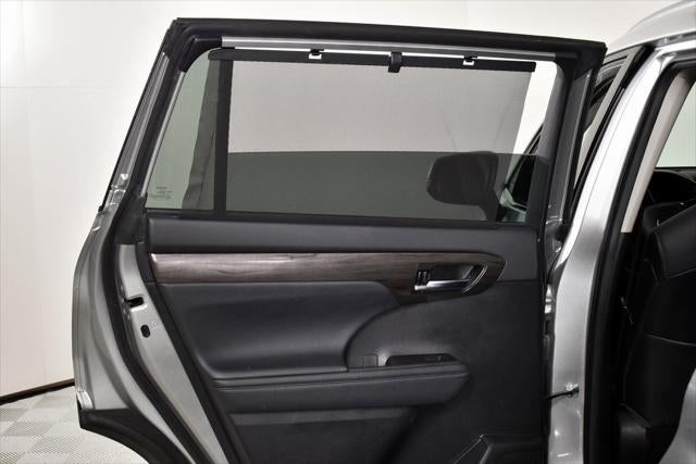 2021 Toyota Highlander Hybrid Platinum