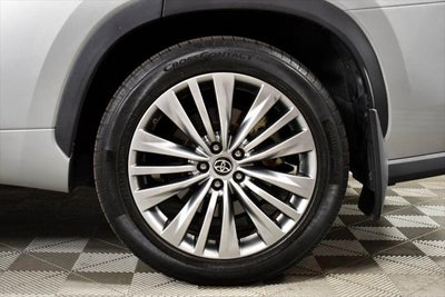 2021 Toyota Highlander Hybrid Platinum