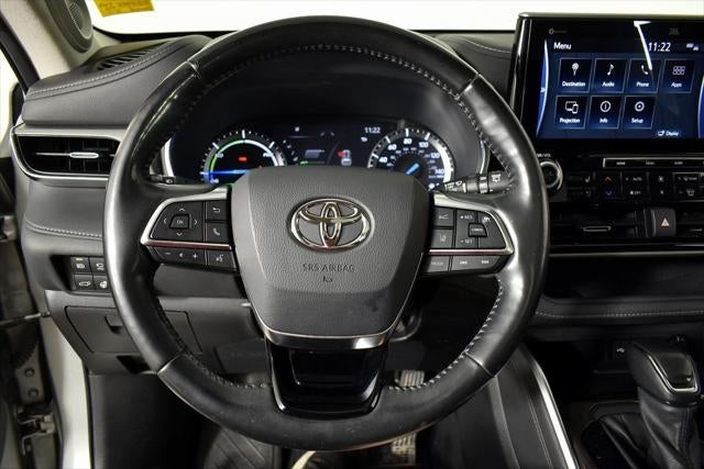 2021 Toyota Highlander Hybrid Platinum