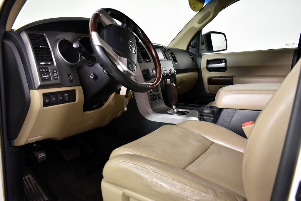 2014 Toyota Sequoia Platinum