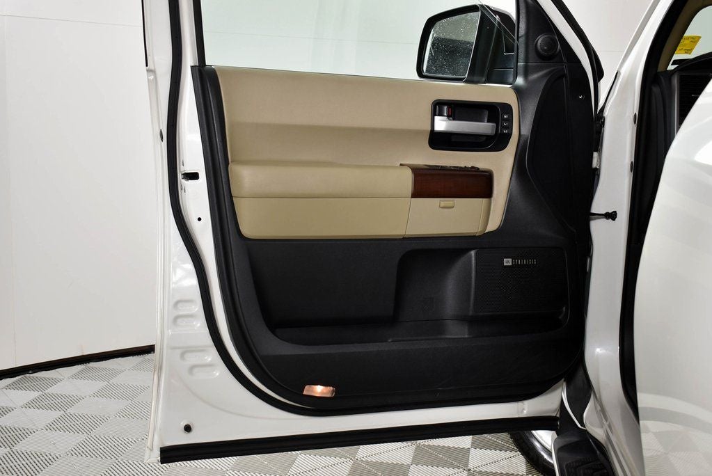 2014 Toyota Sequoia Platinum