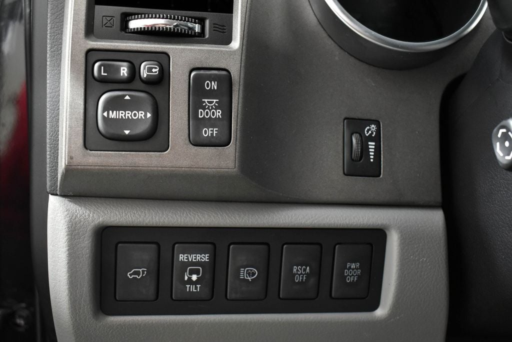 2010 Toyota Sequoia Platinum