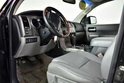 2010 Toyota Sequoia Platinum