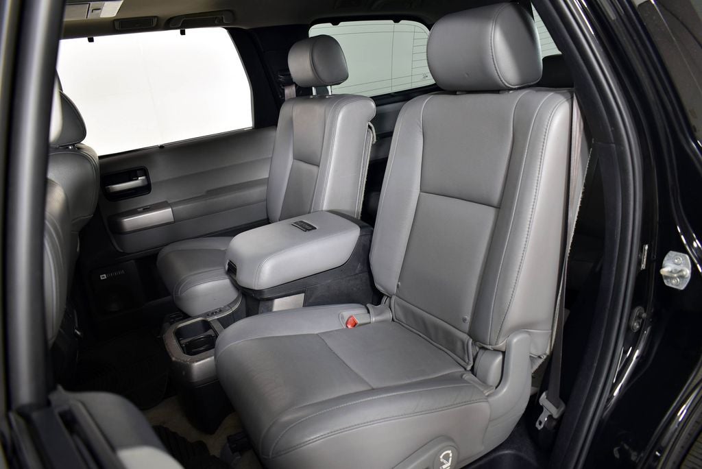 2010 Toyota Sequoia Platinum