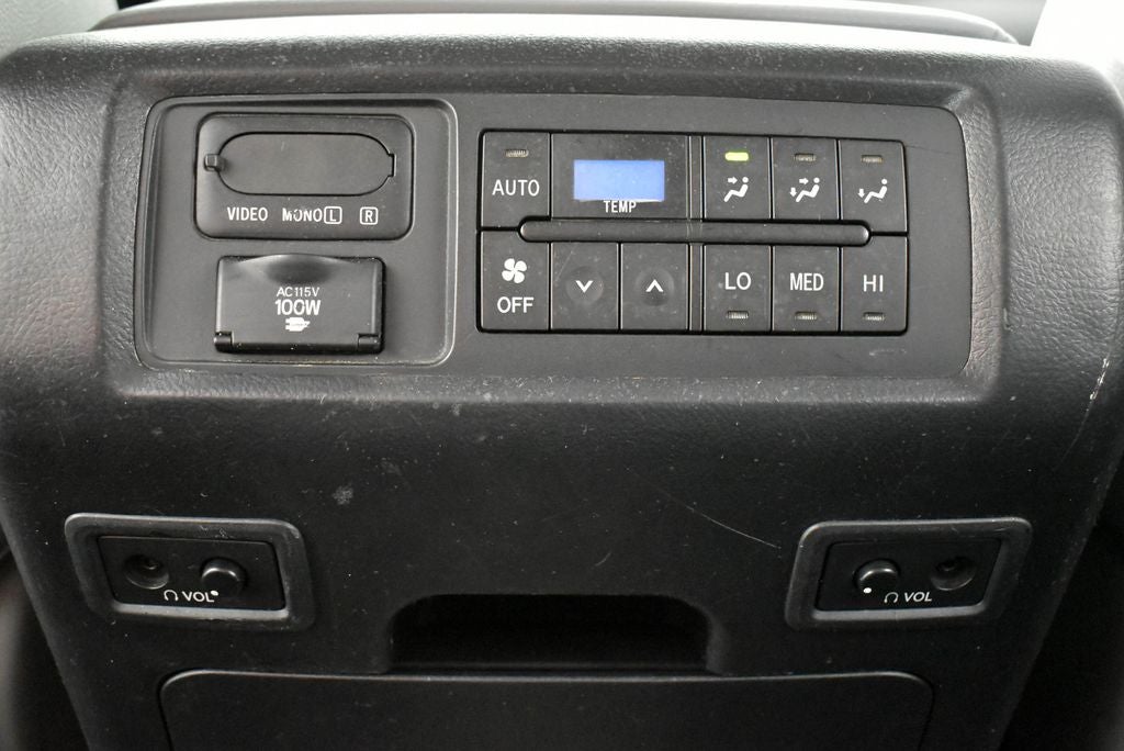 2010 Toyota Sequoia Platinum