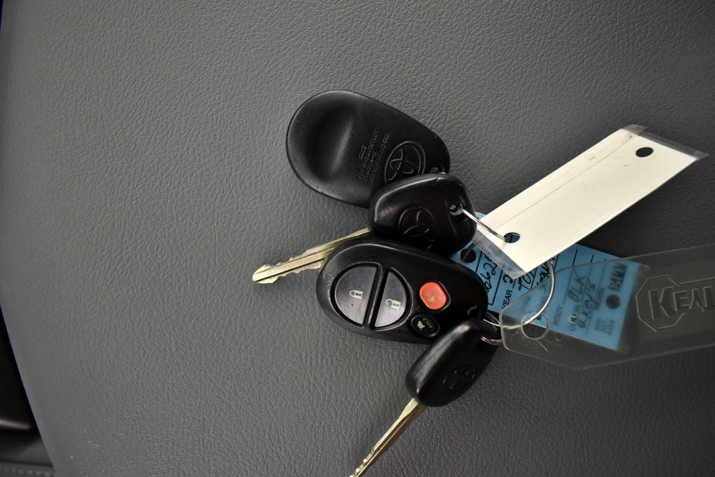 2010 Toyota Sequoia Platinum