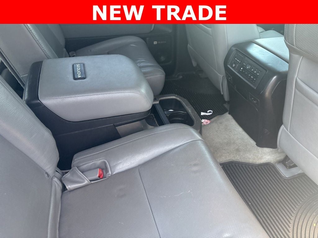 2010 Toyota Sequoia Platinum