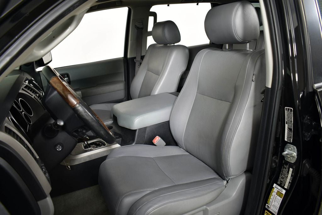 2010 Toyota Sequoia Platinum