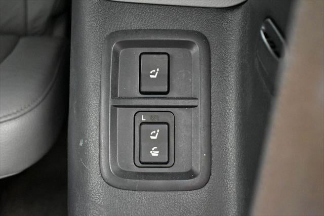 2010 Toyota Sequoia Platinum