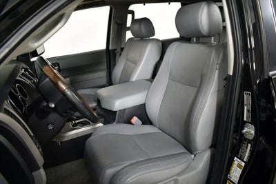 2010 Toyota Sequoia Platinum