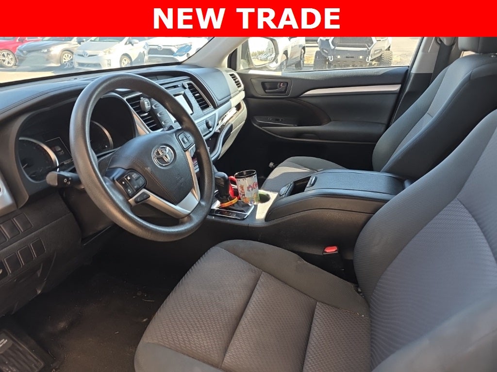2018 Toyota Highlander LE