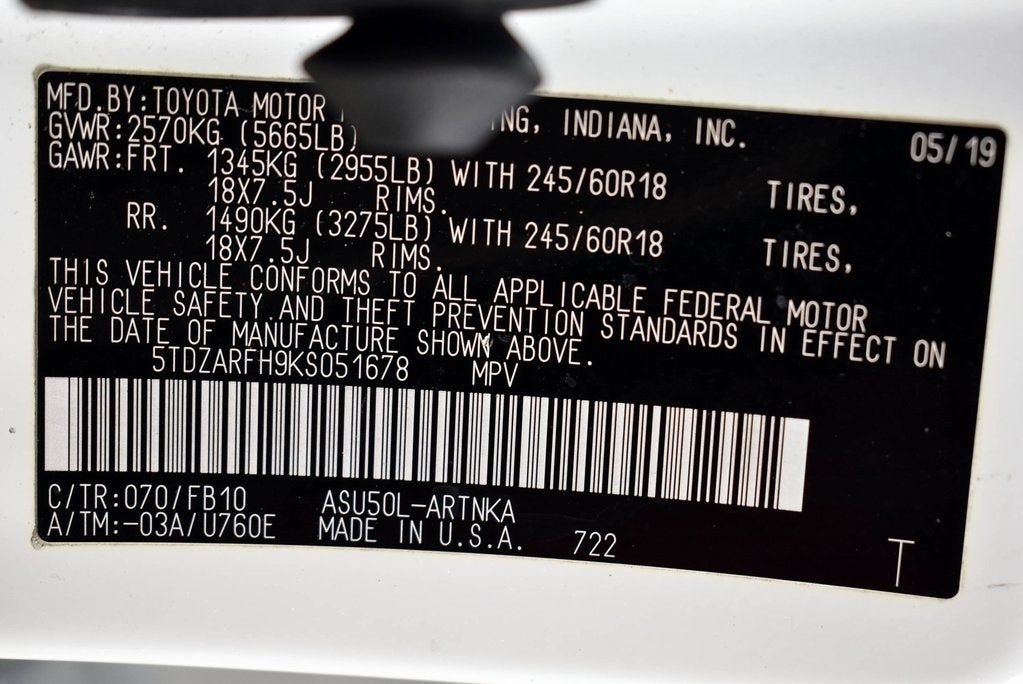 2019 Toyota Highlander LE