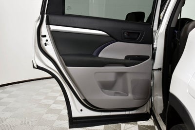 2019 Toyota Highlander LE