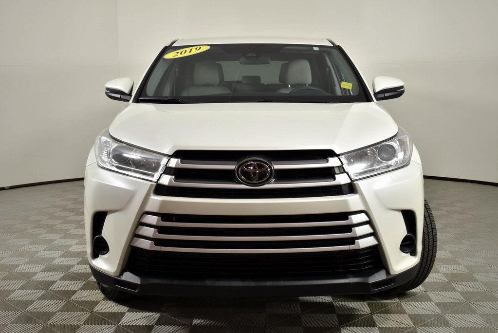 2019 Toyota Highlander LE