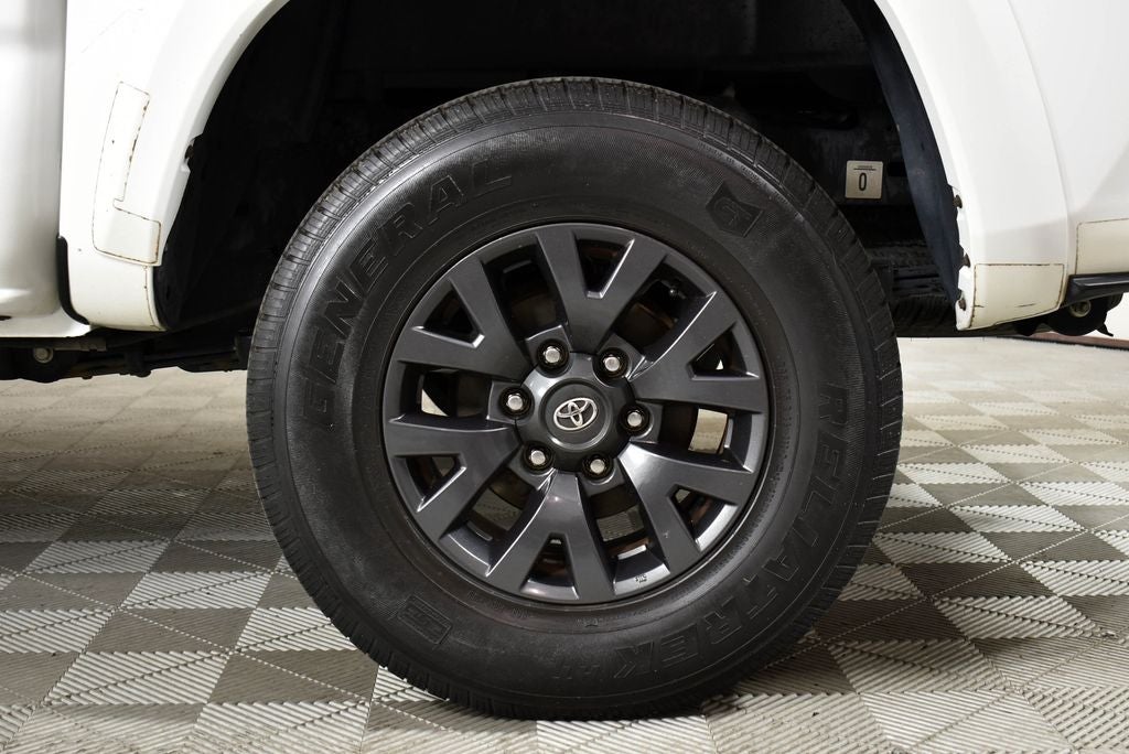 2021 Toyota Tacoma SR5 V6