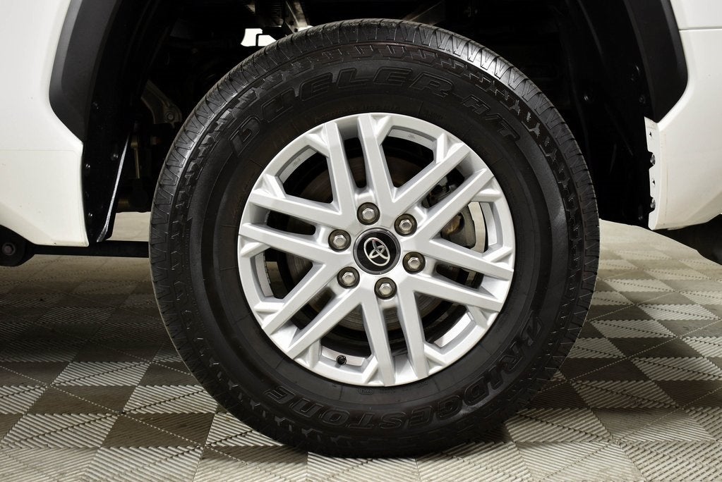 2025 Toyota Tundra SR5