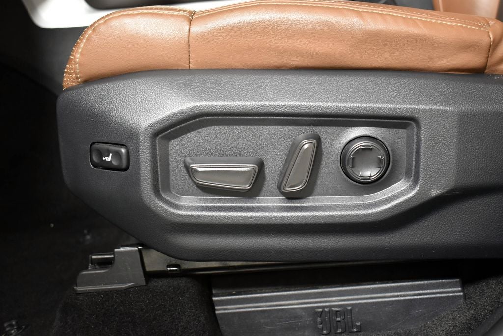 2022 Toyota Tundra Hybrid 1794 Edition