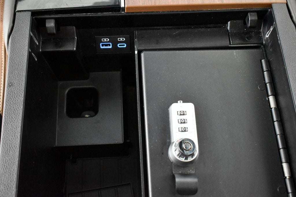 2022 Toyota Tundra Hybrid 1794 Edition