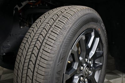 2023 Toyota Tundra Hybrid Platinum