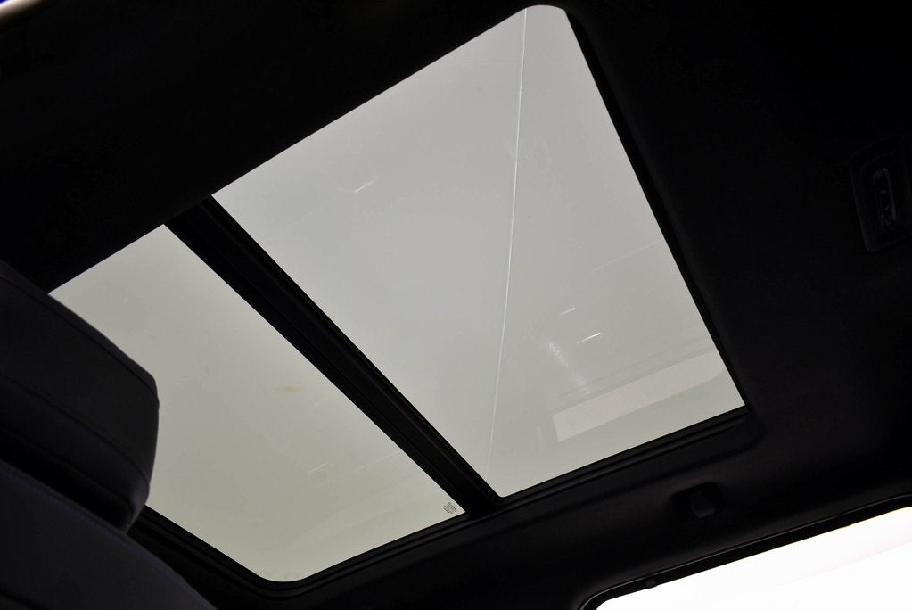 2023 Toyota Tundra Hybrid Platinum