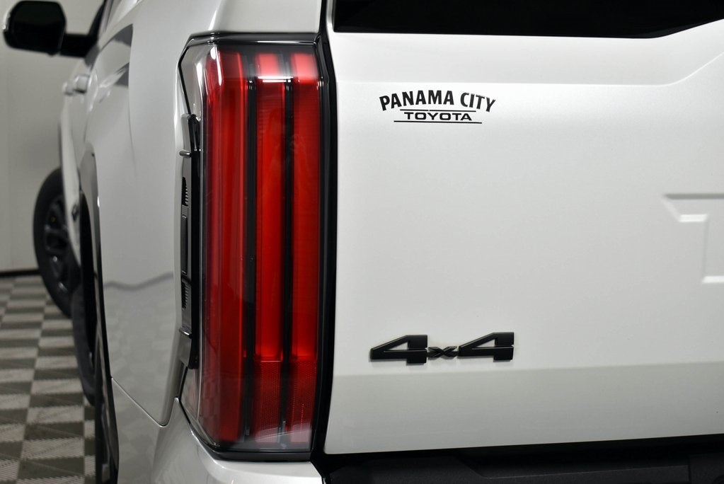 2023 Toyota Tundra Hybrid Platinum