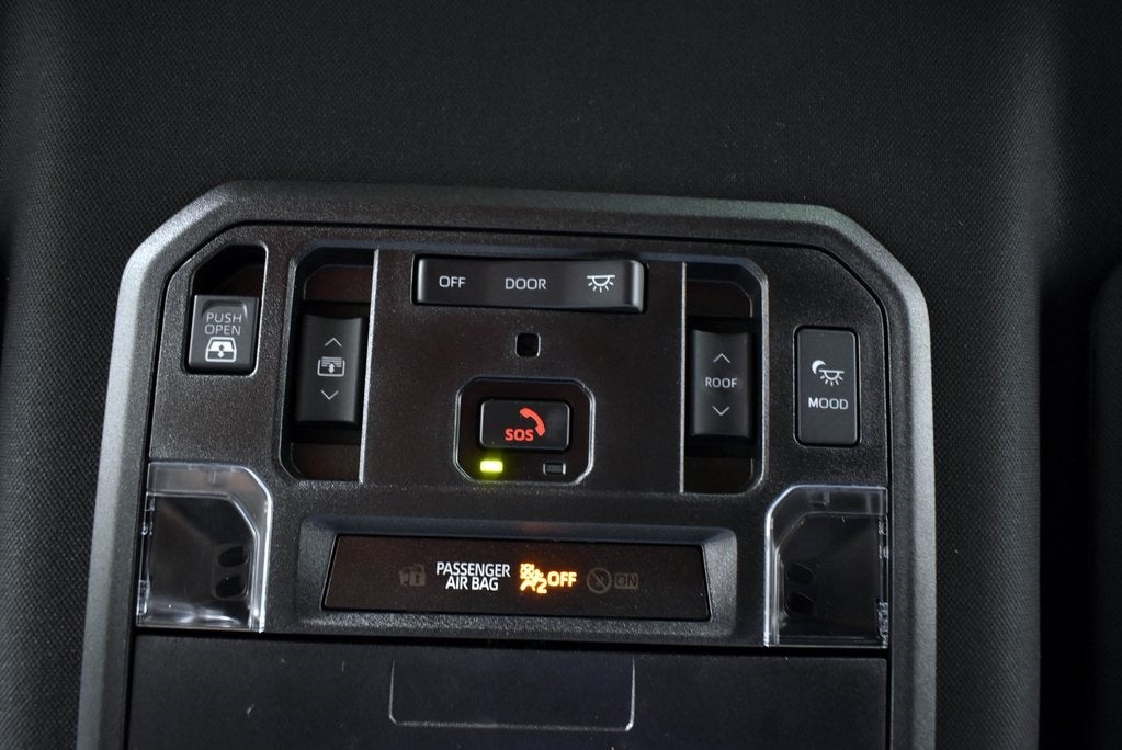 2023 Toyota Tundra Hybrid Platinum