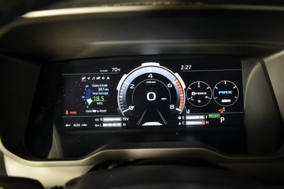 2023 Toyota Tundra Hybrid Platinum