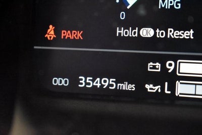 2023 Toyota Tundra Hybrid Platinum