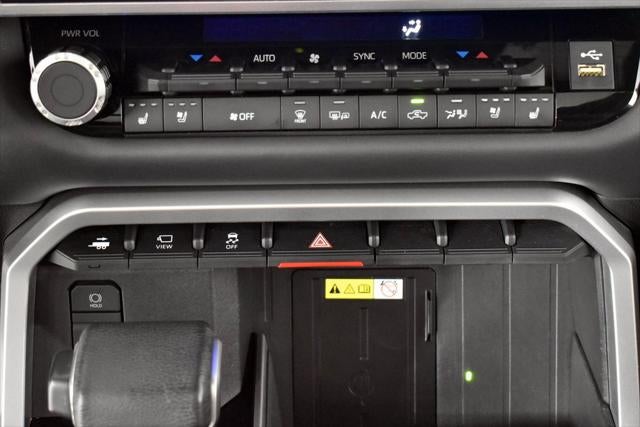 2023 Toyota Tundra Hybrid Platinum