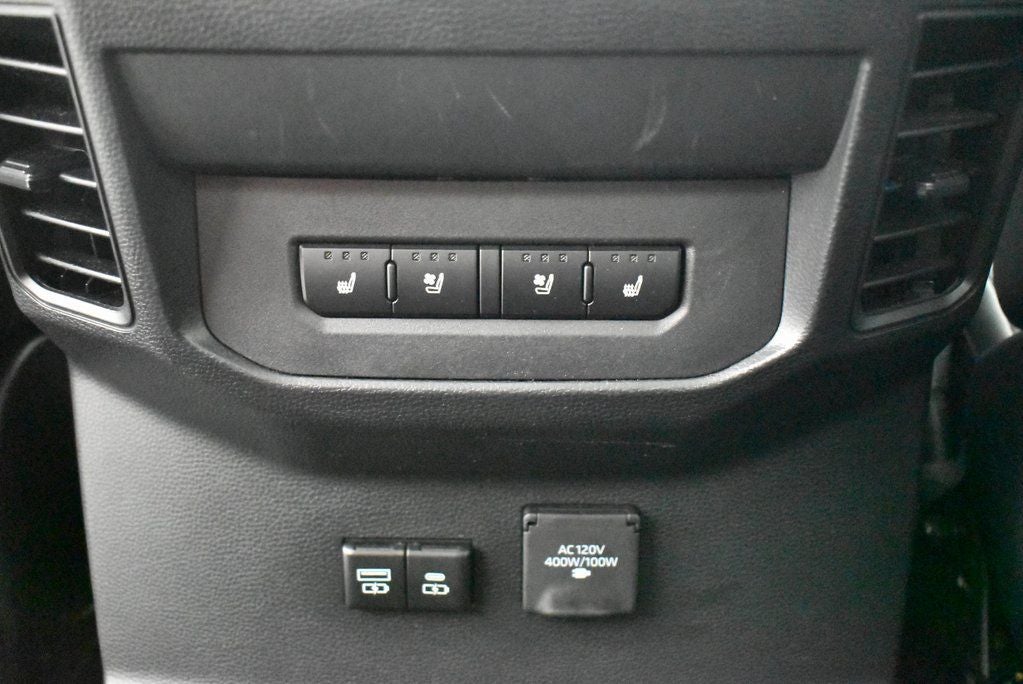 2023 Toyota Tundra Hybrid Capstone