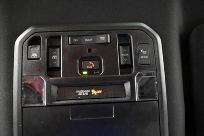 2023 Toyota Tundra Hybrid Capstone