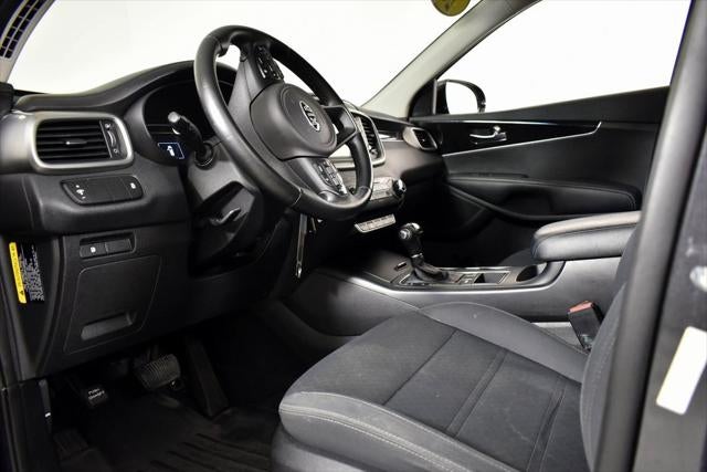 2017 Kia Sorento LX