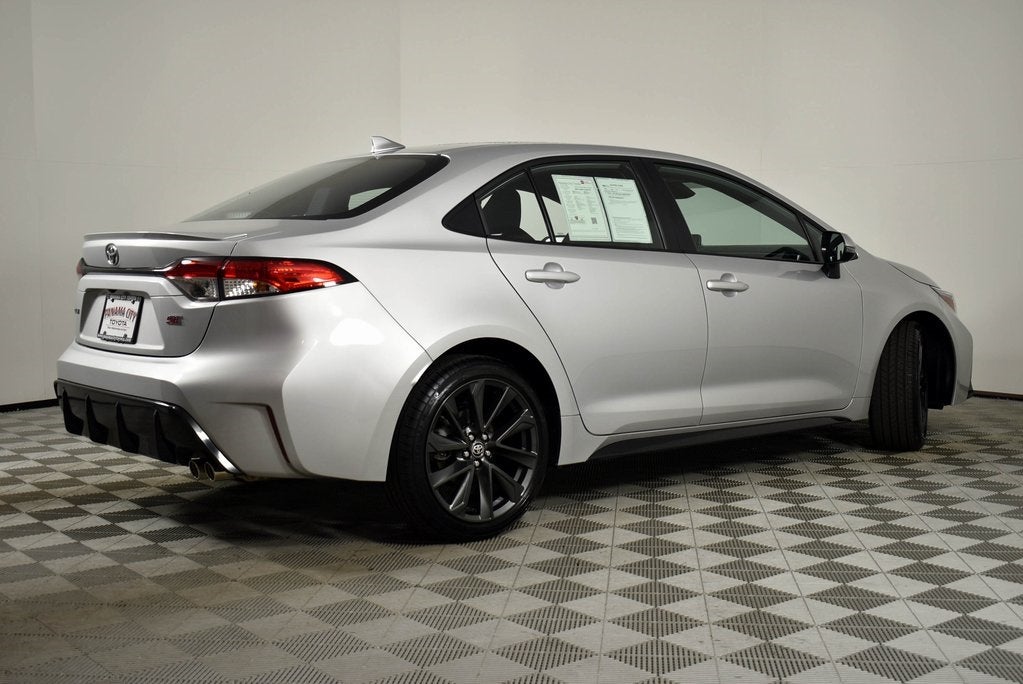 2025 Toyota Corolla SE