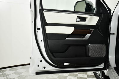 2024 Toyota Sequoia Capstone