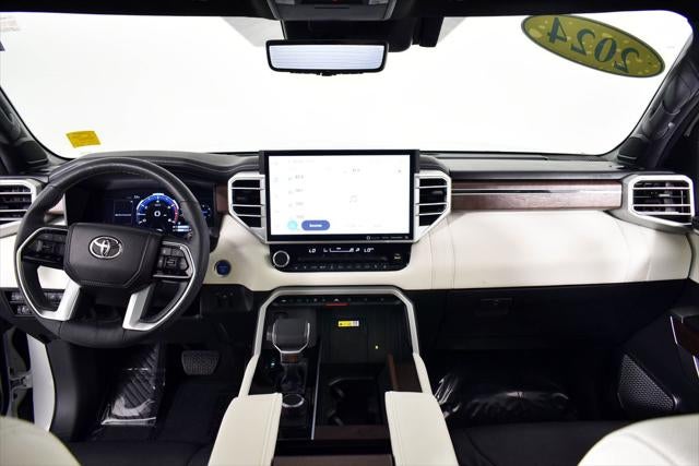 2024 Toyota Sequoia Capstone