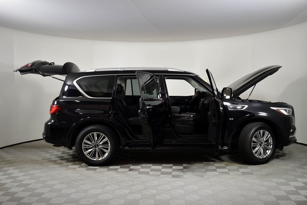 2019 INFINITI QX80 LUXE