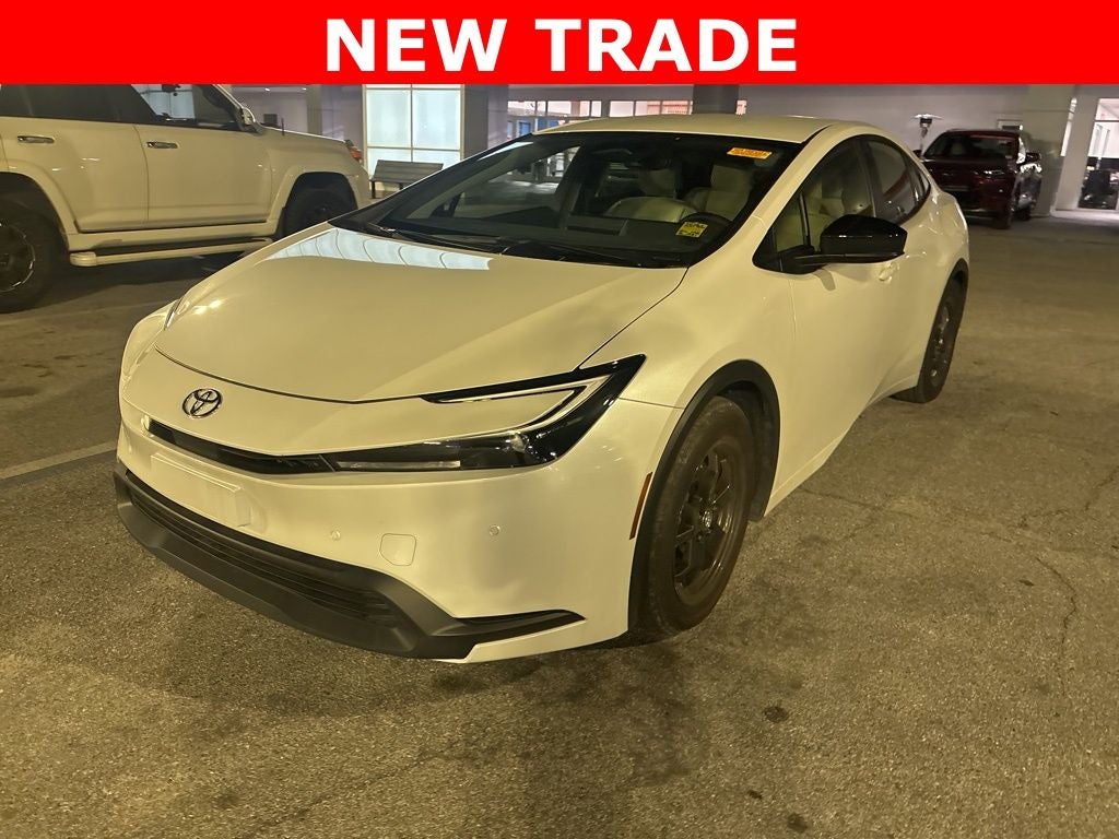 2025 Toyota Prius LE