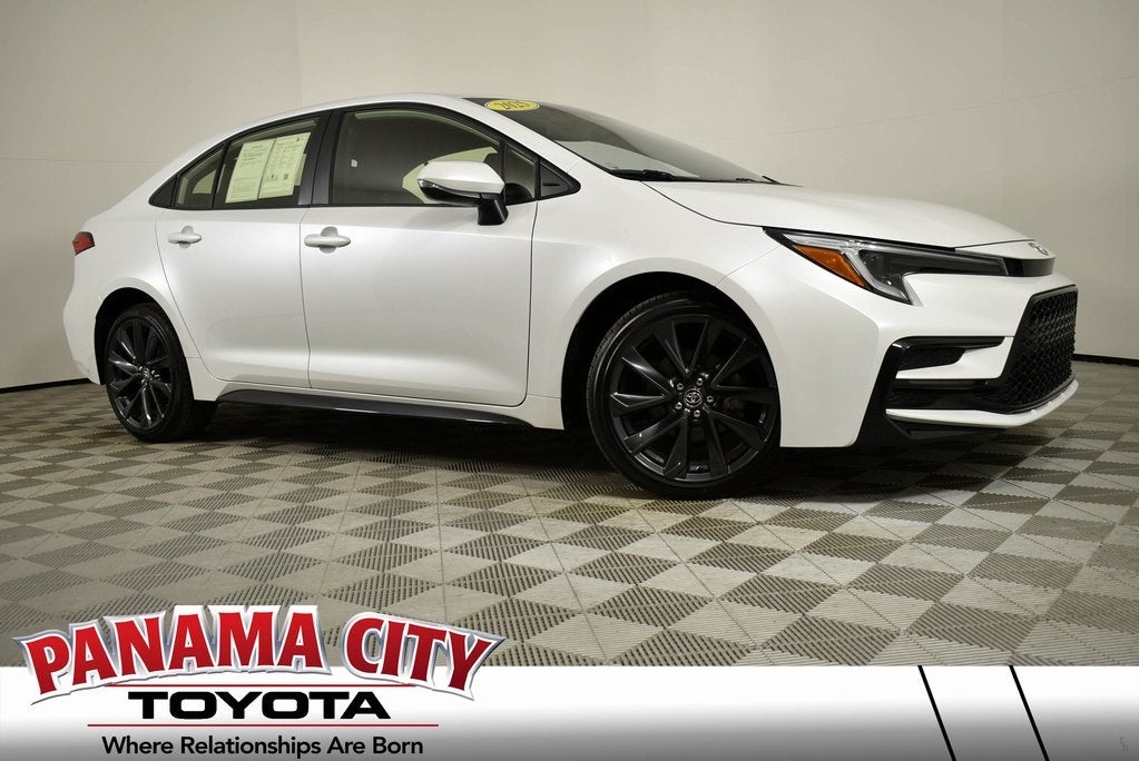 2025 Toyota Corolla Hybrid SE