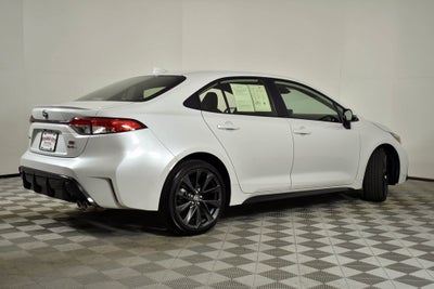 2025 Toyota Corolla Hybrid SE