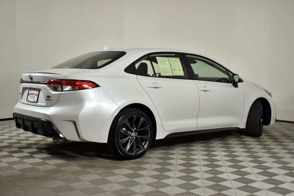 2025 Toyota Corolla Hybrid SE