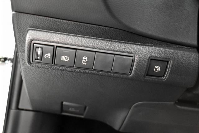 2025 Toyota Corolla Hybrid SE